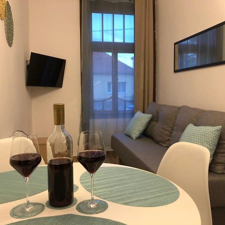 Il-Lak Apartment Pannonhalma Eksteriør bilde