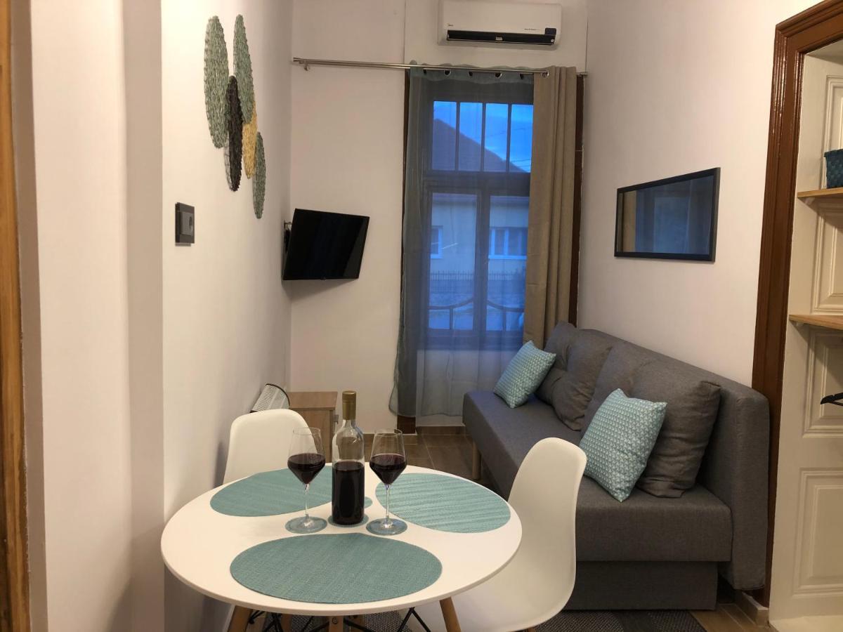 Il-Lak Apartment Pannonhalma Eksteriør bilde